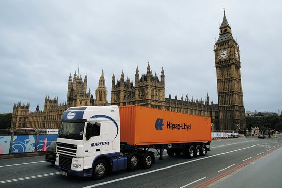 La Gran Bretagna estenderà le ore di guida dei camionisti - TrasportoEuropa