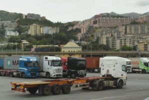 Uiltrasporti Liguria chiede una svolta sul lavoro degli autisti