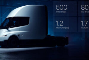 Pronta la seconda generazione del camion elettrico Tesla Semi