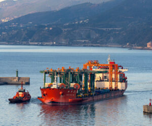 Nuove gru elettriche per container al Psa Genova Pra’