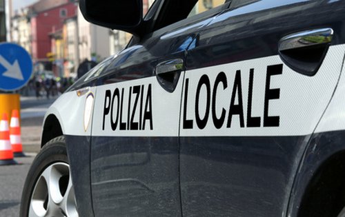 Polícia encontrou duas cartas de condução portuguesas e gregas falsas