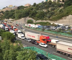 L’autotrasporto sospende il fermo dei porti liguri