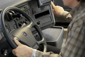 Regole UE più stringenti per dichiarazione distacco autisti