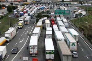 Autotrasportatori siciliani proclamano fermo ad aprile