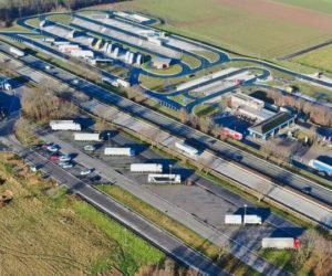 Germania stima 500 milioni di euro per risanare la sosta in autostrada