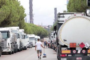 Autotrasporto fermo a oltranza a Taranto sui tempi d’attesa