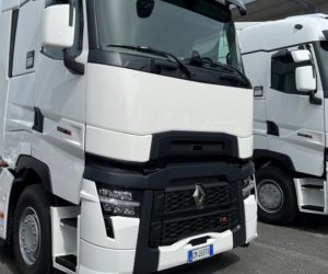 Rinnovata la concessionaria Renault Trucks in Toscana
