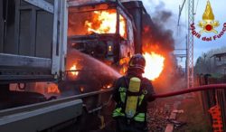 Incendiato un camion sul treno tra Novara e Freiburg