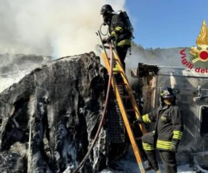 Due incendi nell’autotrasporto in Piemonte e Sicilia