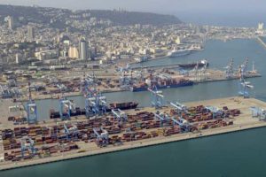 Lavoratori della Zim scioperano contro la vendita ad Hapag-Lloyd