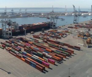 Naviland potenzia trasporto container in Francia con Seatruck