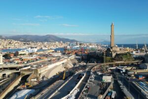 Vegetali congelati fermi al porto di Genova