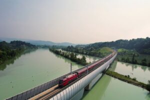 Aperta in Austria la Koralmbahn, avrà capacità per il traffico merci?