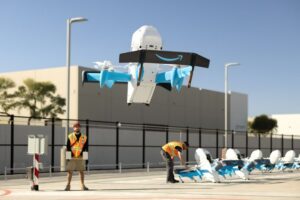 Amazon chiede alla FAA nuove regole sui droni