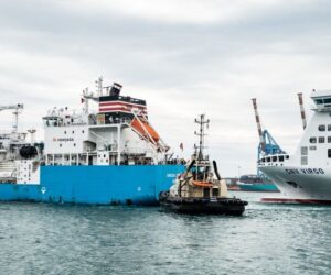 Primo bunkeraggio con Gnl nel porto di Genova