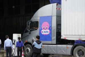 Alleanza Octopus-Catl su scambio batterie per camion elettrici