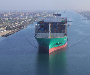 Cma Cgm si allea con la cinese Cccc per porti e logistica
