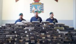 Cocaina nascosta in autocisterna, arrestato l’autista