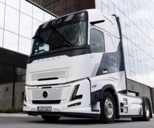 Un Volvo FH speciale per i cent’anni della Casa svedese
