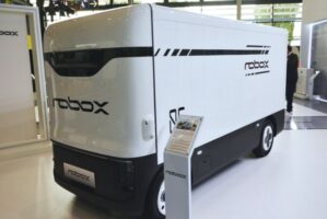 Chery presenta Robox, furgone autonomo senza cabina