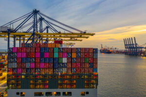 Frenano i noli container al 29 ottobre 2026